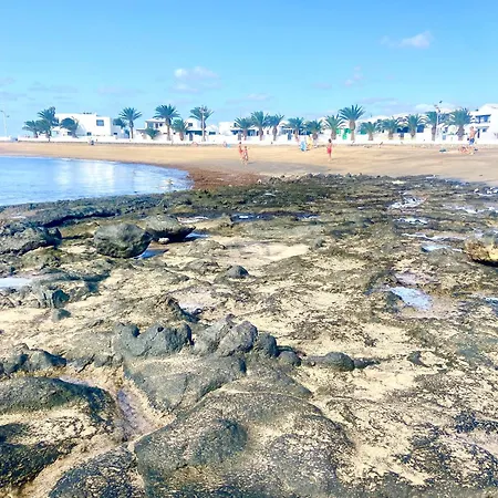 아파트 Lanzarote Frente Al Mar *
