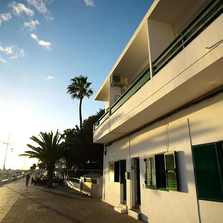 Lanzarote Frente Al Mar