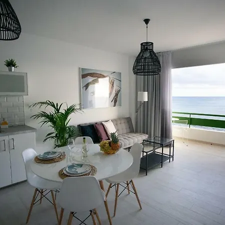 Lanzarote Frente Al Mar Apartment