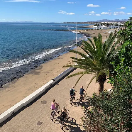 Lanzarote Frente Al Mar *