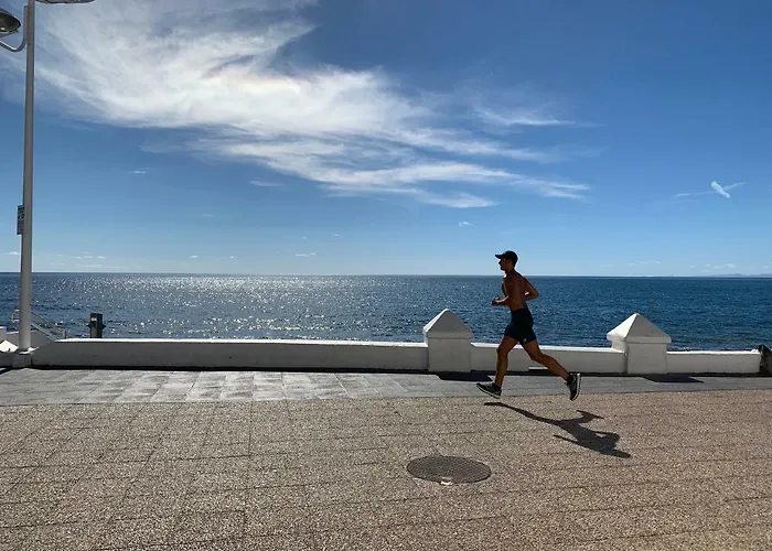 Lanzarote Frente Al Mar דירה *